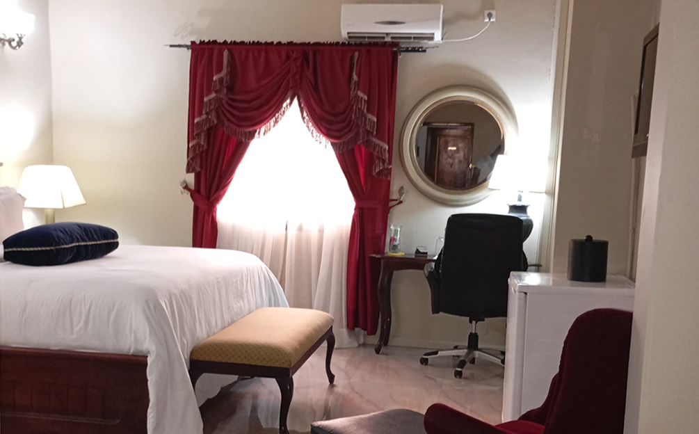 Luxury Rooms